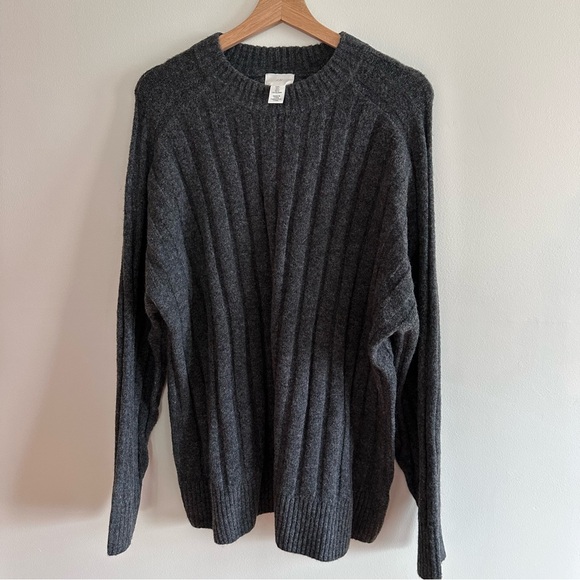 Women’s H&M Gray Sweater - Picture 1 of 3